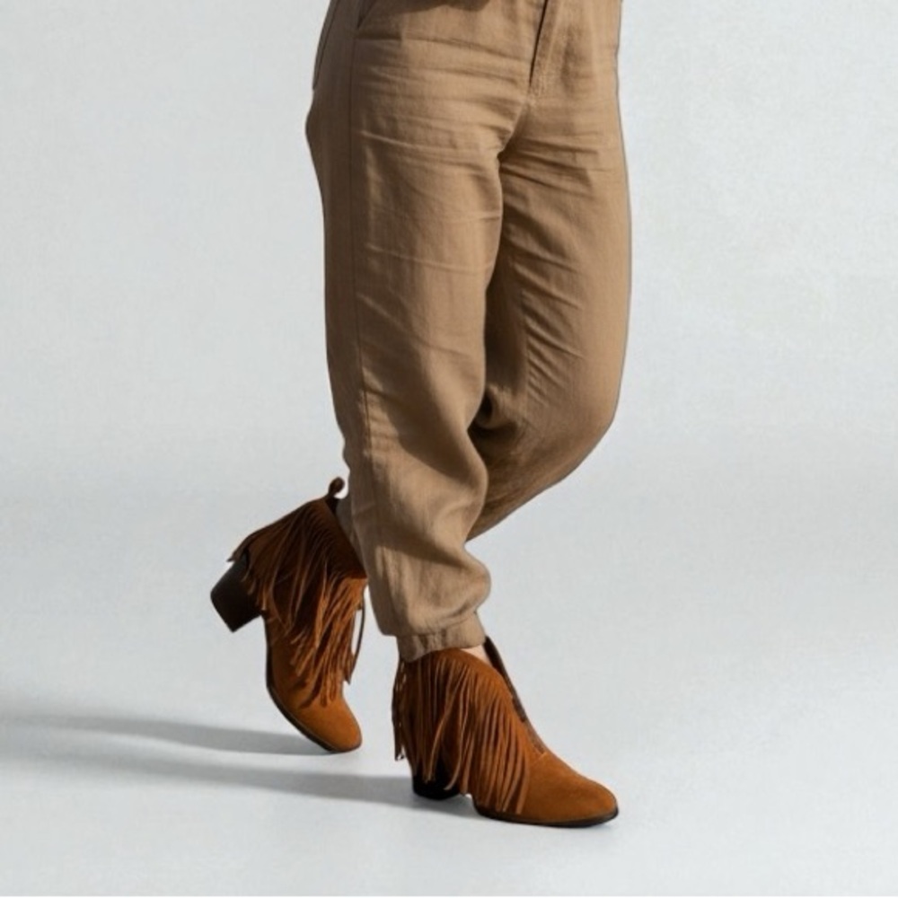 Mata Fringe Ankle Booties Sz 8.5M | Western Boho Suede Heel Boot | Brown